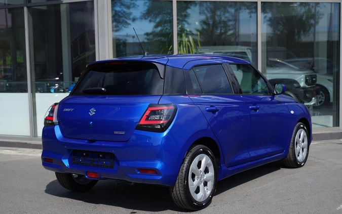 Suzuki Swift cena 89390 przebieg: 1, rok produkcji 2024 z Słupca małe 596